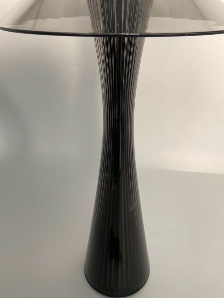 Kartell Space Lampe Farbe Titan