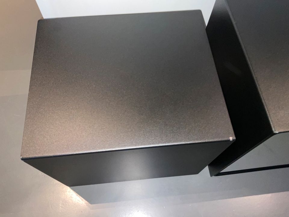 Ferm Living Cluster Tabels schwarz