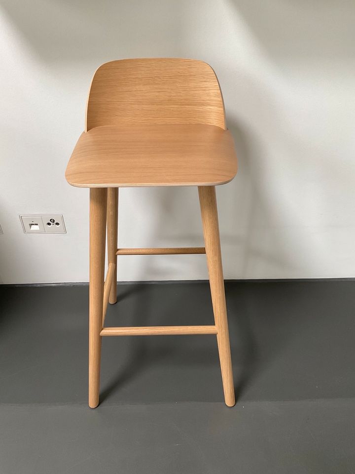 Muuto - Nerd Barhocker eiche