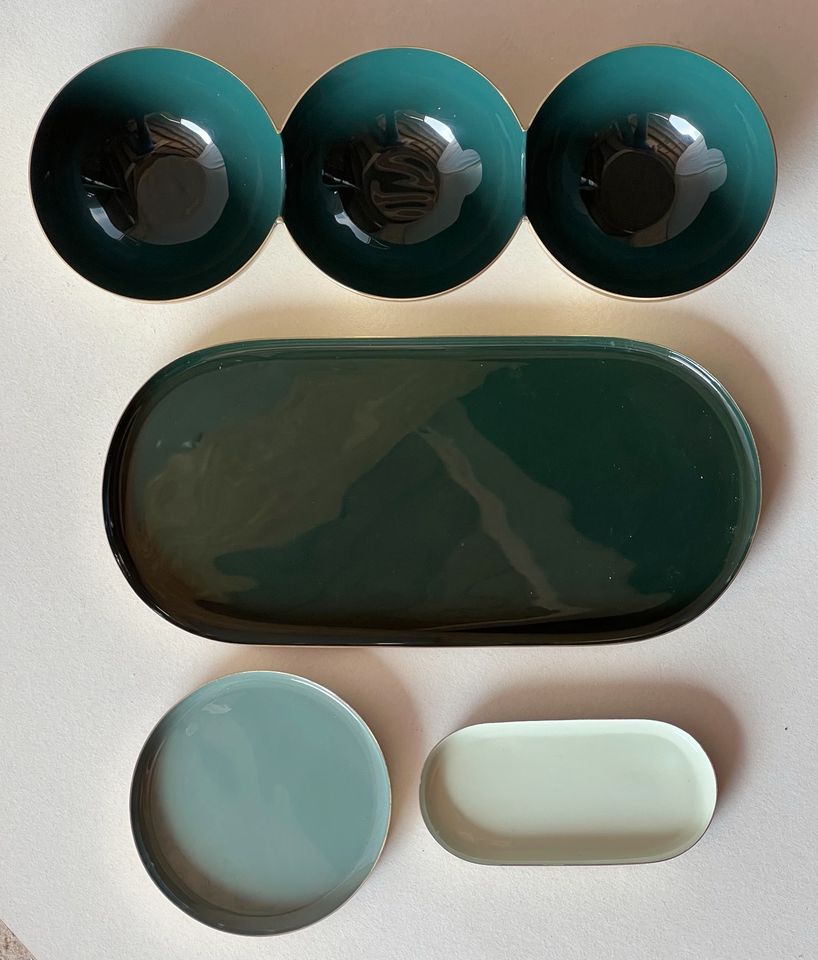 Gift Company Serie Layer