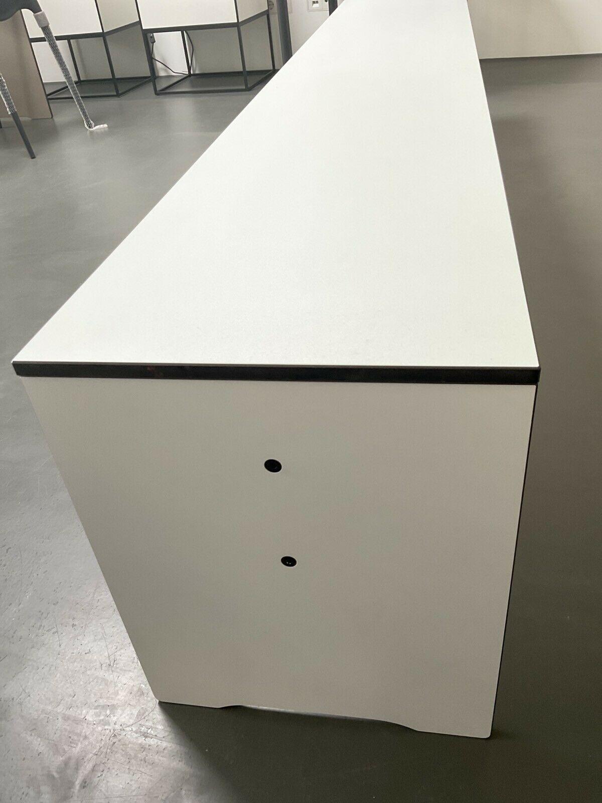 Conmoto Riva Bank weiß mit Polster 220cm