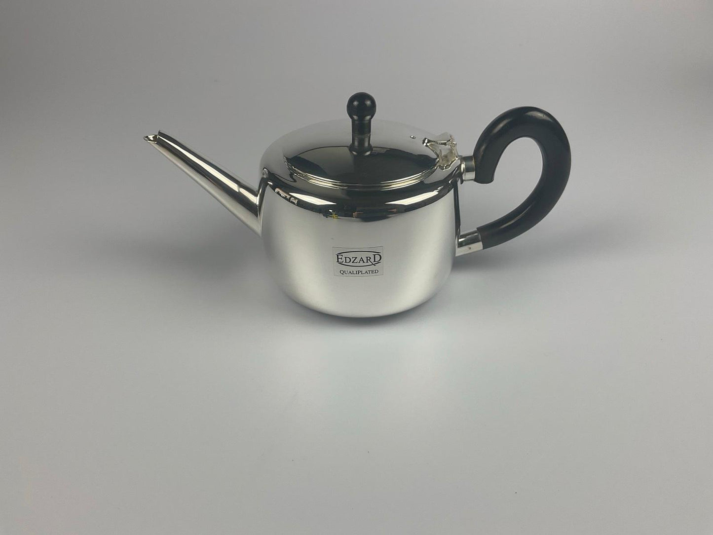Edzard Sheffield 1,2 Liter schwerversilbert, Länge 27 cm