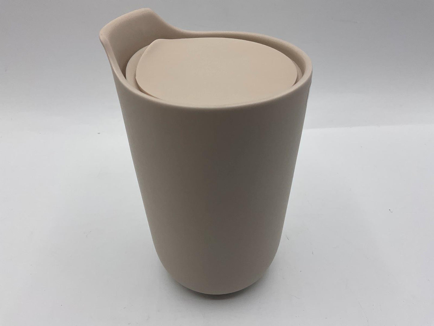 Eva Solo Keramikbecher grau 28cl oder beige