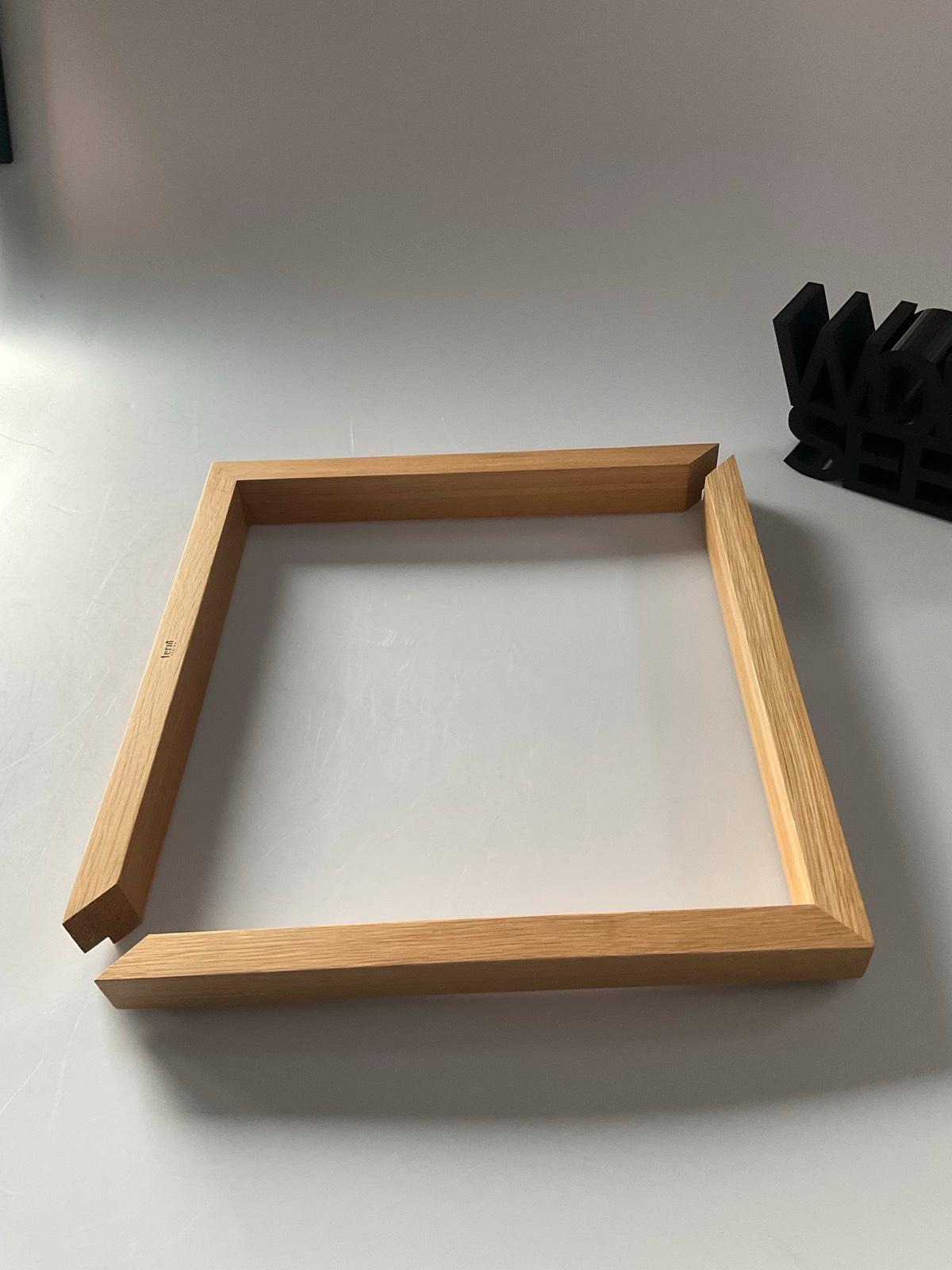 Ferm living Miru Glasrahmen Eiche hell