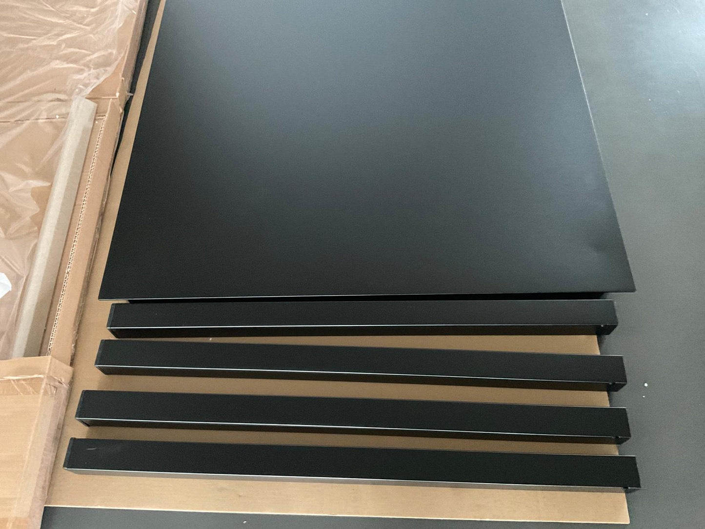 Fiam - Nova / Aria Tisch 80x80 cm schwarz