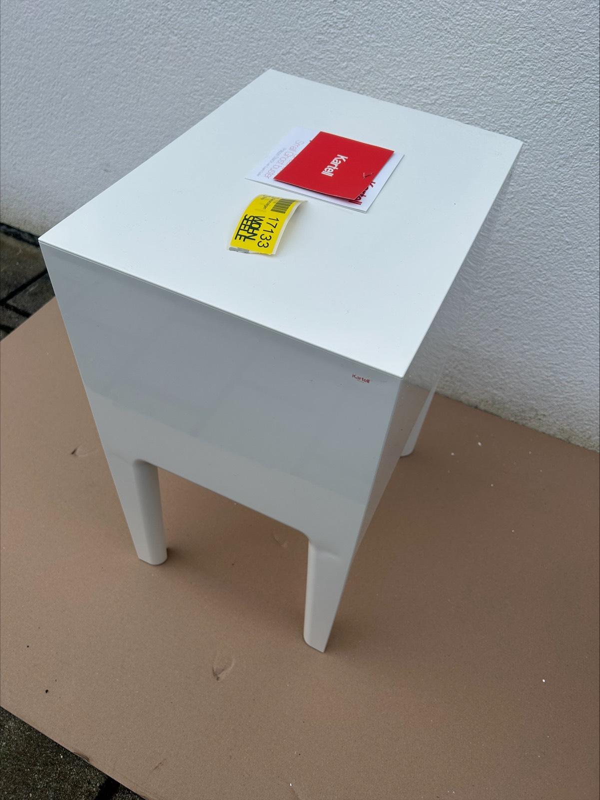 Kartell Small Ghost Buster weiss
