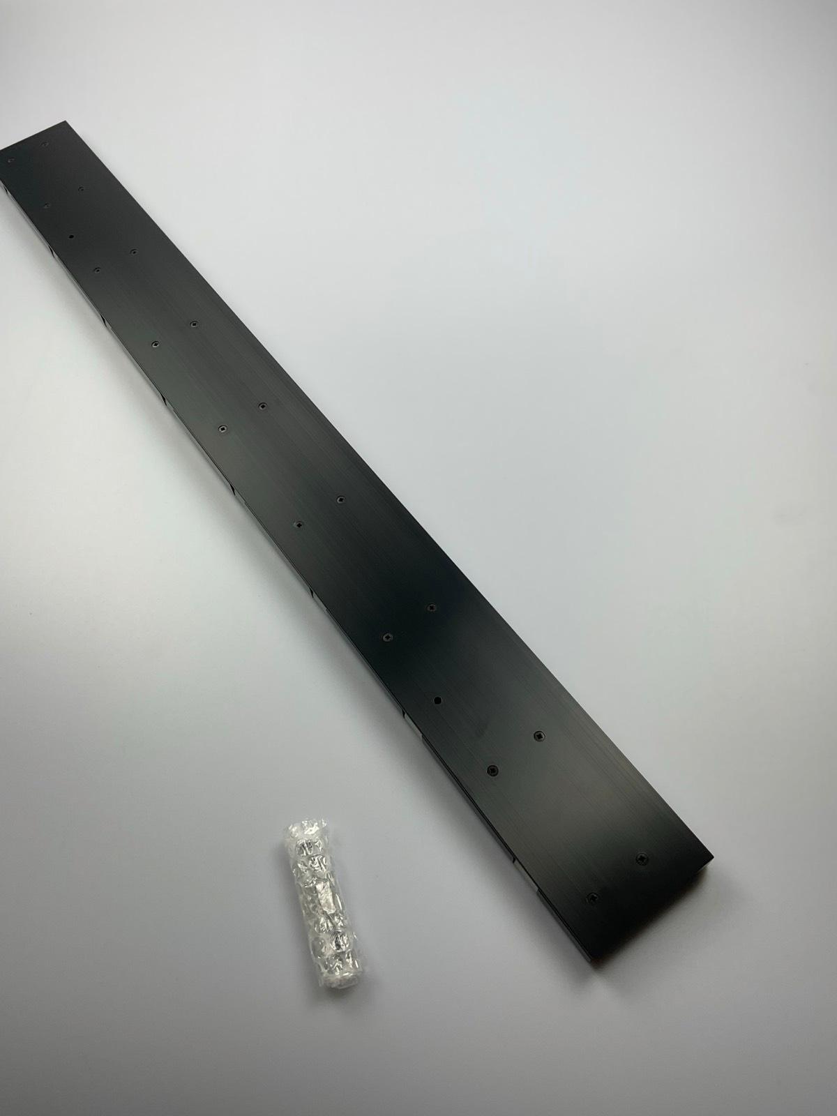 Loca Knax Garderobe 8er schwarz