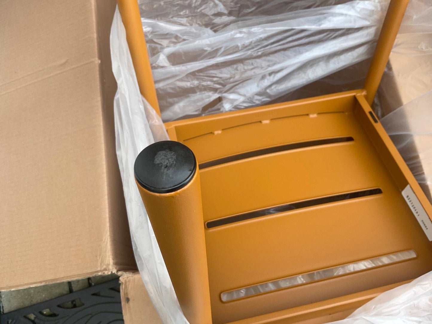 Muuto - Linear Steel Side Chair Burns orange - Gartenstuhl