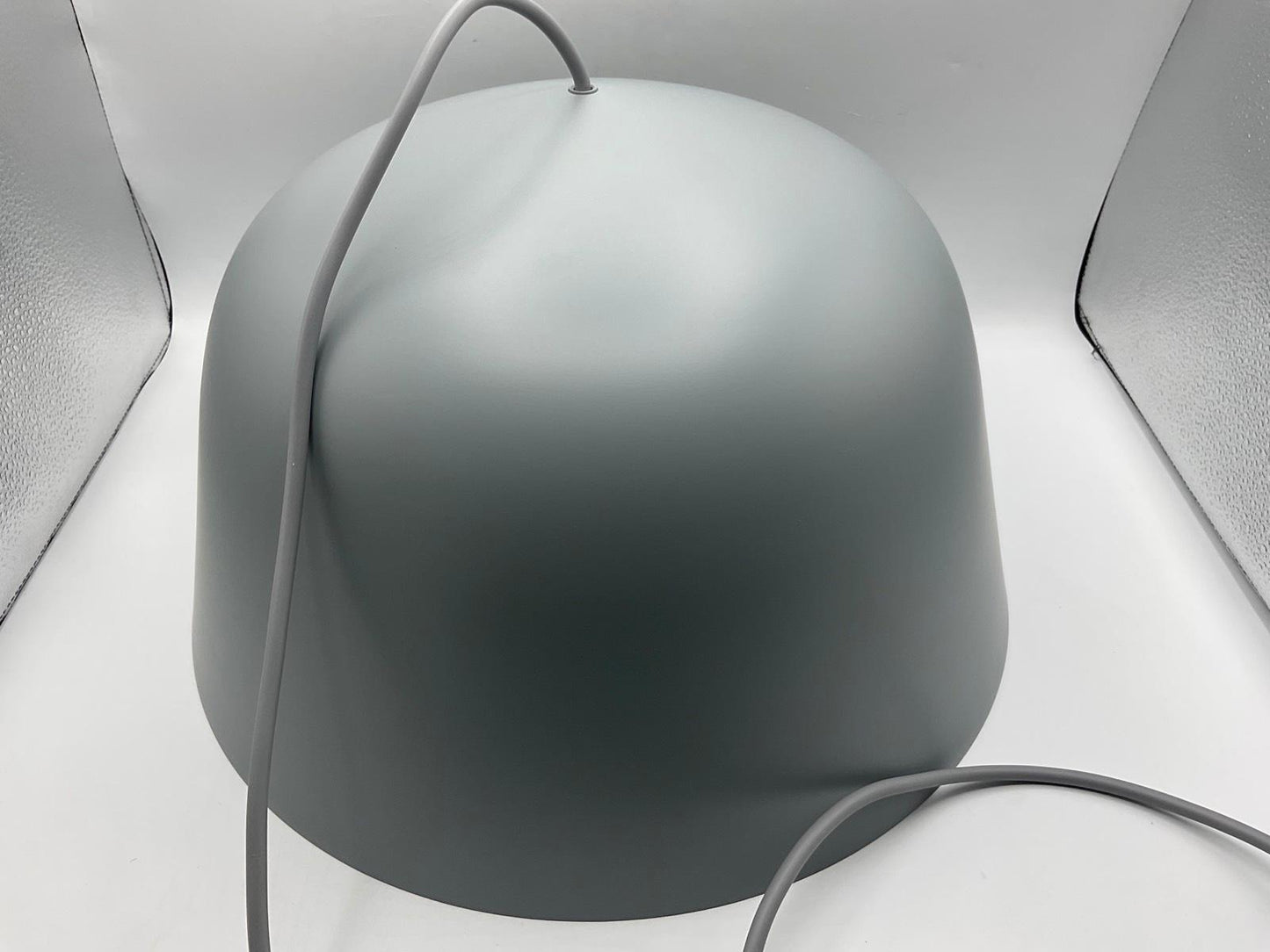 Muuto Ambit Pendelleuchte 40 cm Durchmesser grau