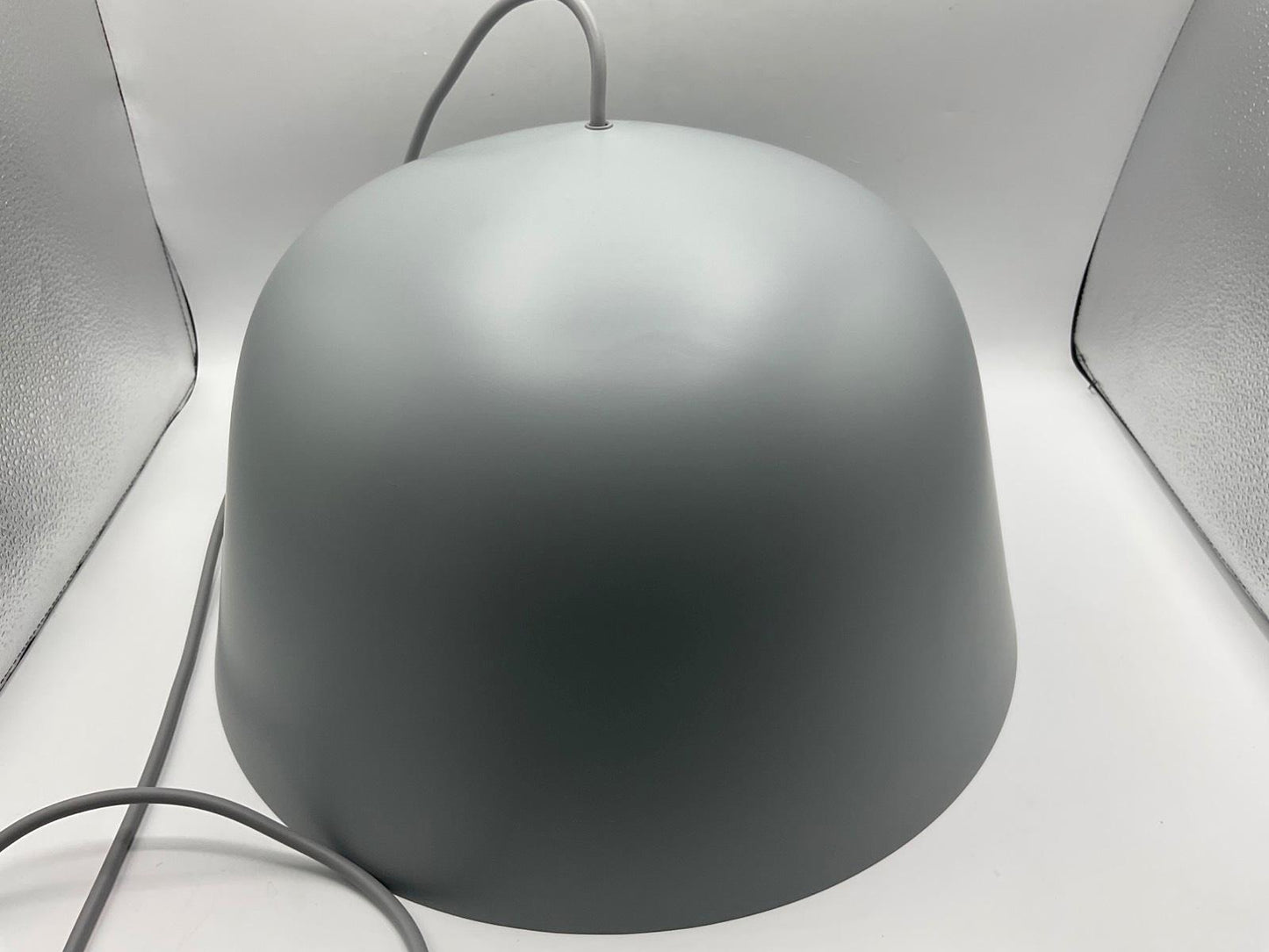 Muuto Ambit Pendelleuchte 40 cm Durchmesser grau