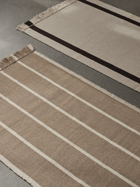 Ferm Living Calm Kelim Rug - 140 x 200 - Dark Sand/Off-white