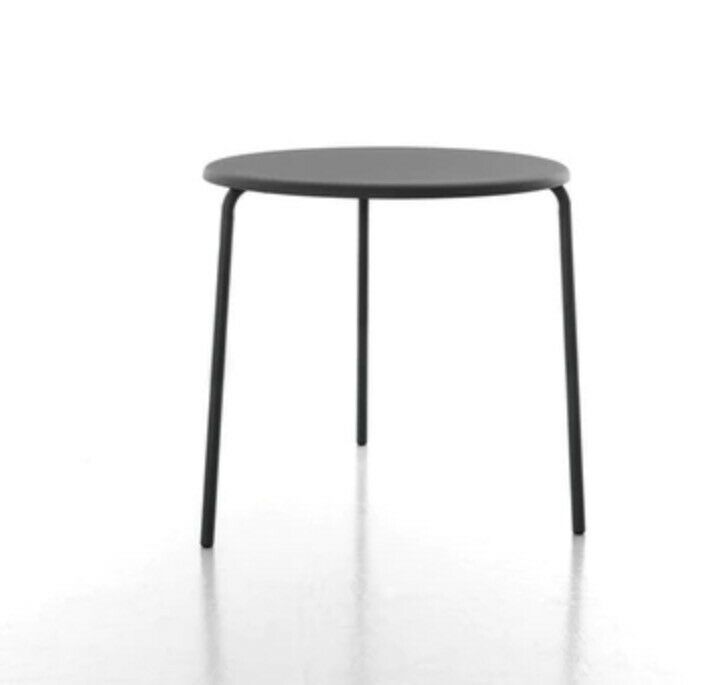 Conmoto MITO Tisch granit grau