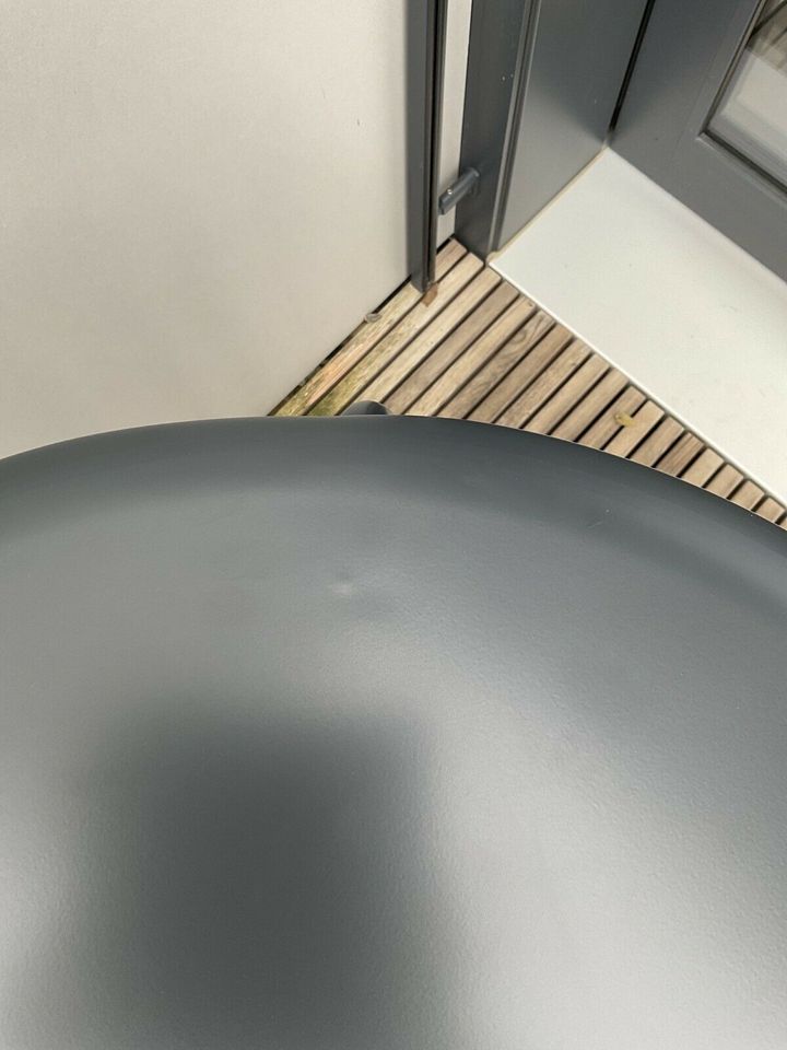 Conmoto MITO Tisch granit grau