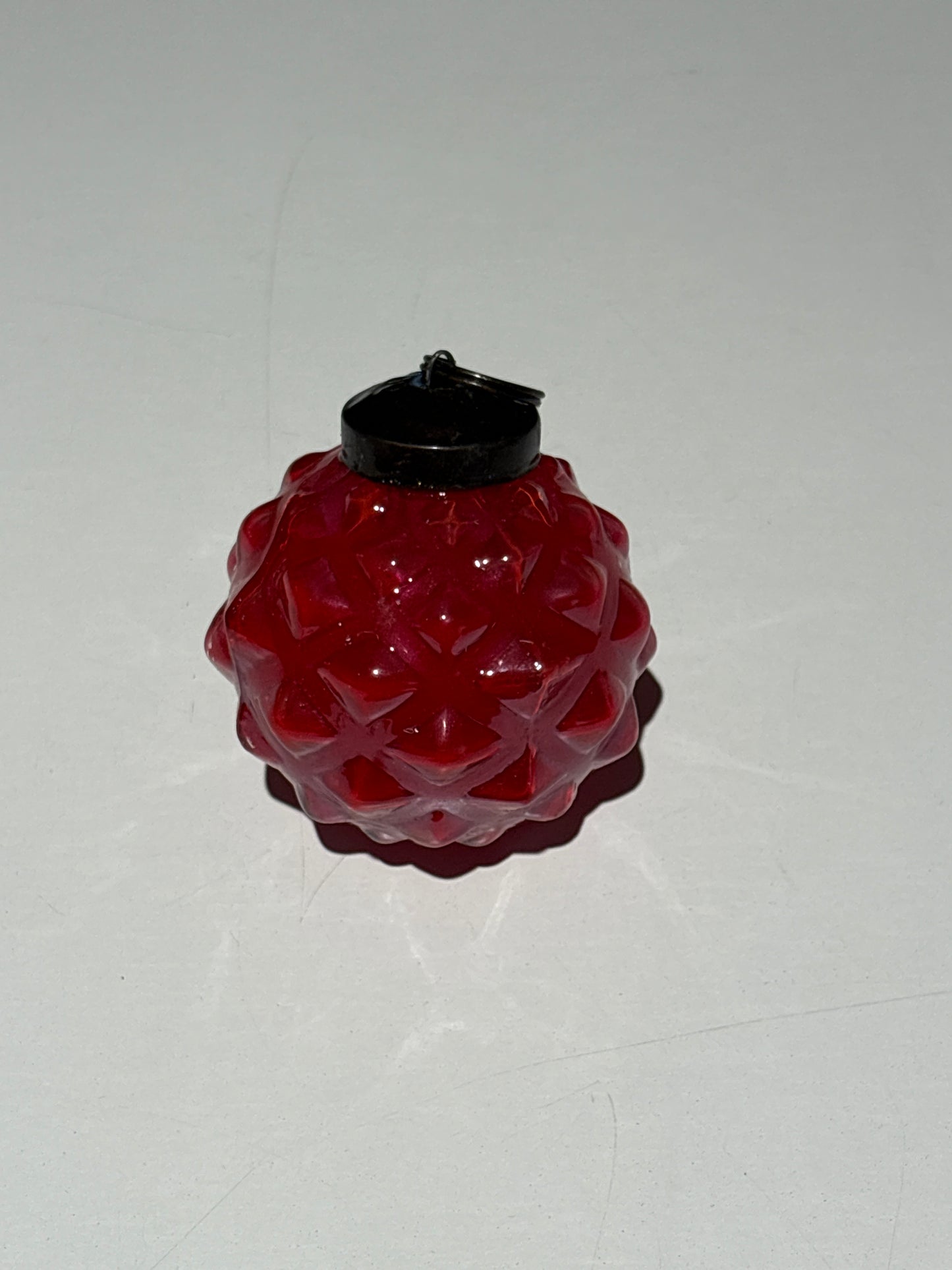 Glas Weihnachtskugel rot D 5cm