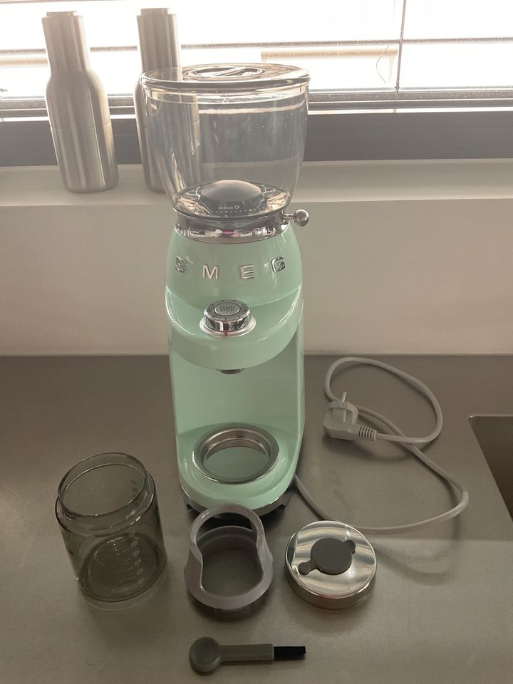 Smeg Kaffeemühle elektrisch pastellgrün