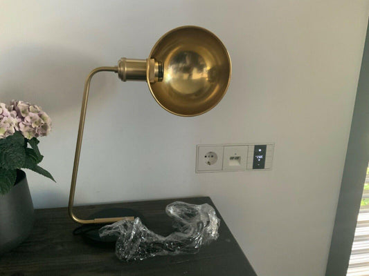 Audo (ehem. Menu) Collister Table lamp
