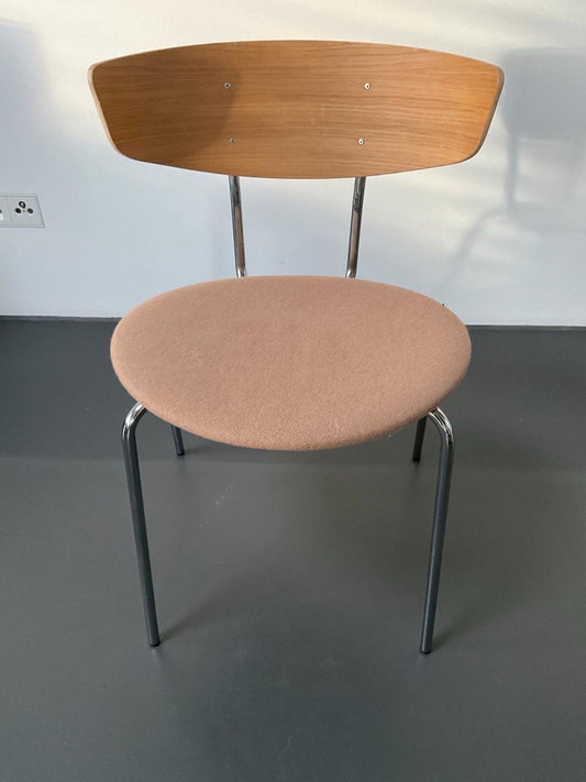 Ferm living Hermann Stuhl Holz mit sand Bezug
