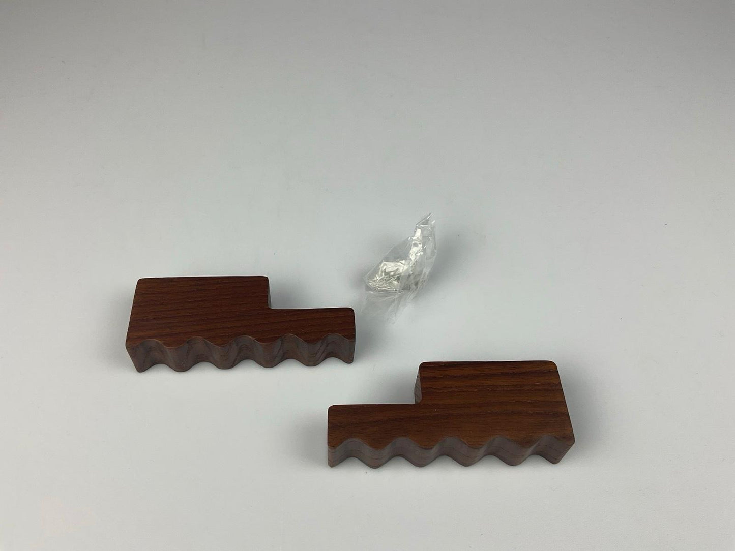 Ferm living Unda Hooks Set of 2 Dark brown
