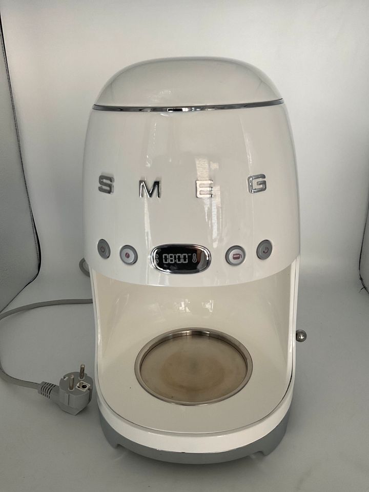 SMEG Filterkaffeemaschine weiß